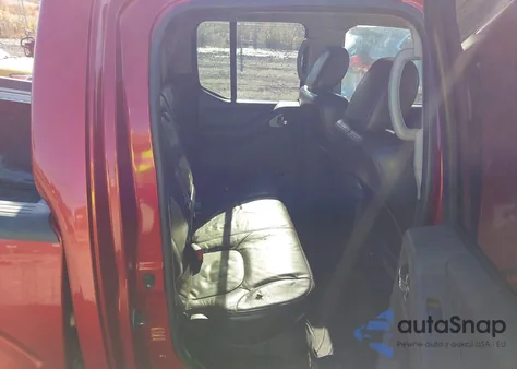 2012 Nissan Frontier Pro-4X z USA, uszkodzony, nr VIN 1N6AD0EV3CC445474